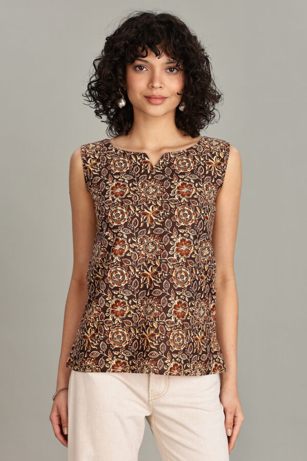 Short Sleeveless Brown Floral Top