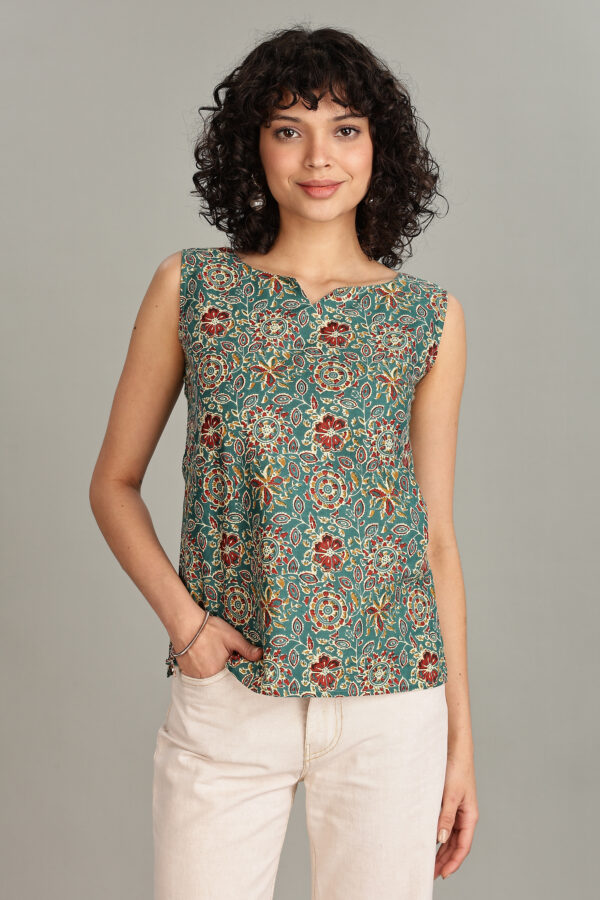 Short Sleeveless Kalamkari Print Top