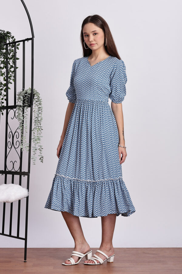 BLUE PRINTED PARTY GOWN - Image 4