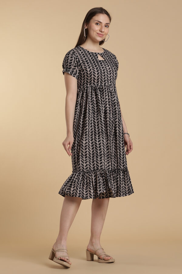 Shadow Leaf Puff Gown