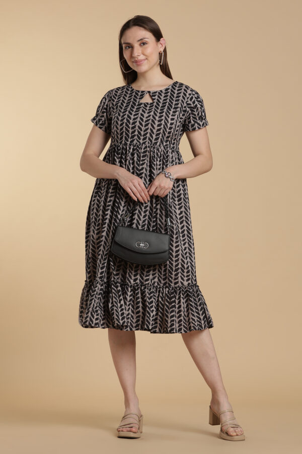 Shadow Leaf Puff Gown