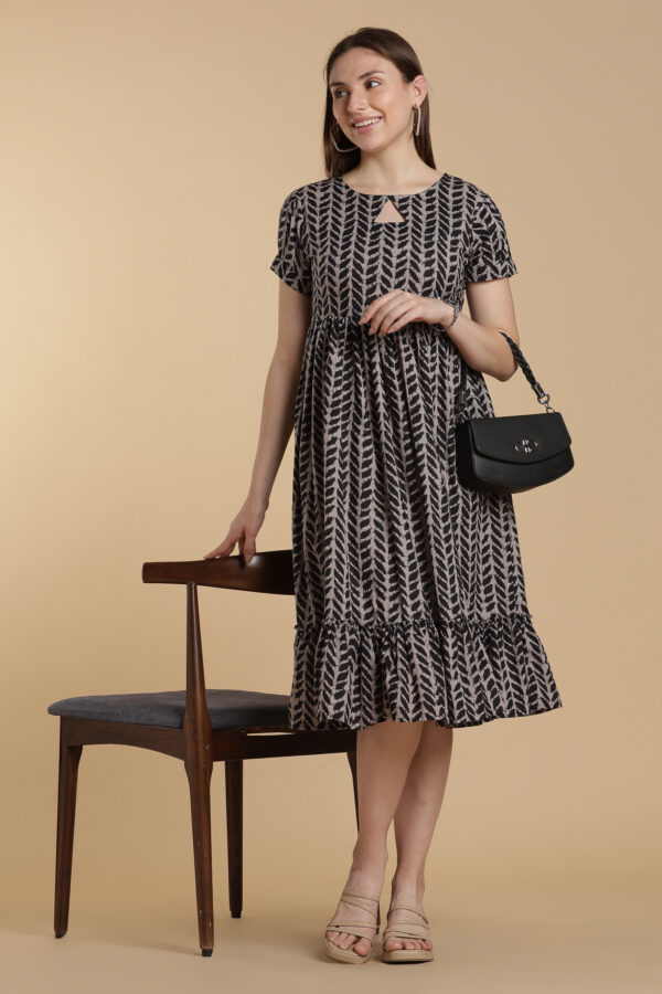 Shadow Leaf Puff Gown