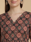 Noir Scallop Cotton Gown