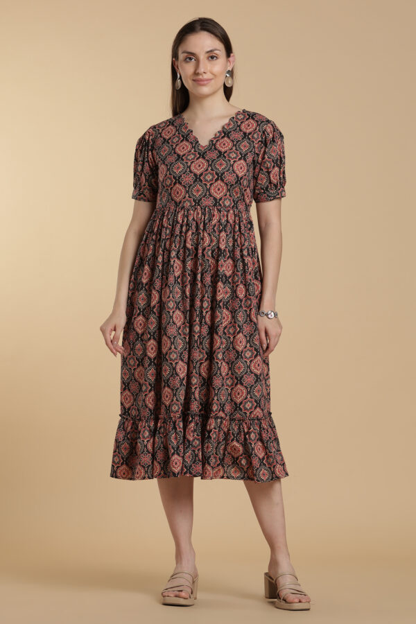 Noir Scallop Cotton Gown