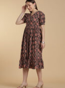 Noir Scallop Cotton Gown